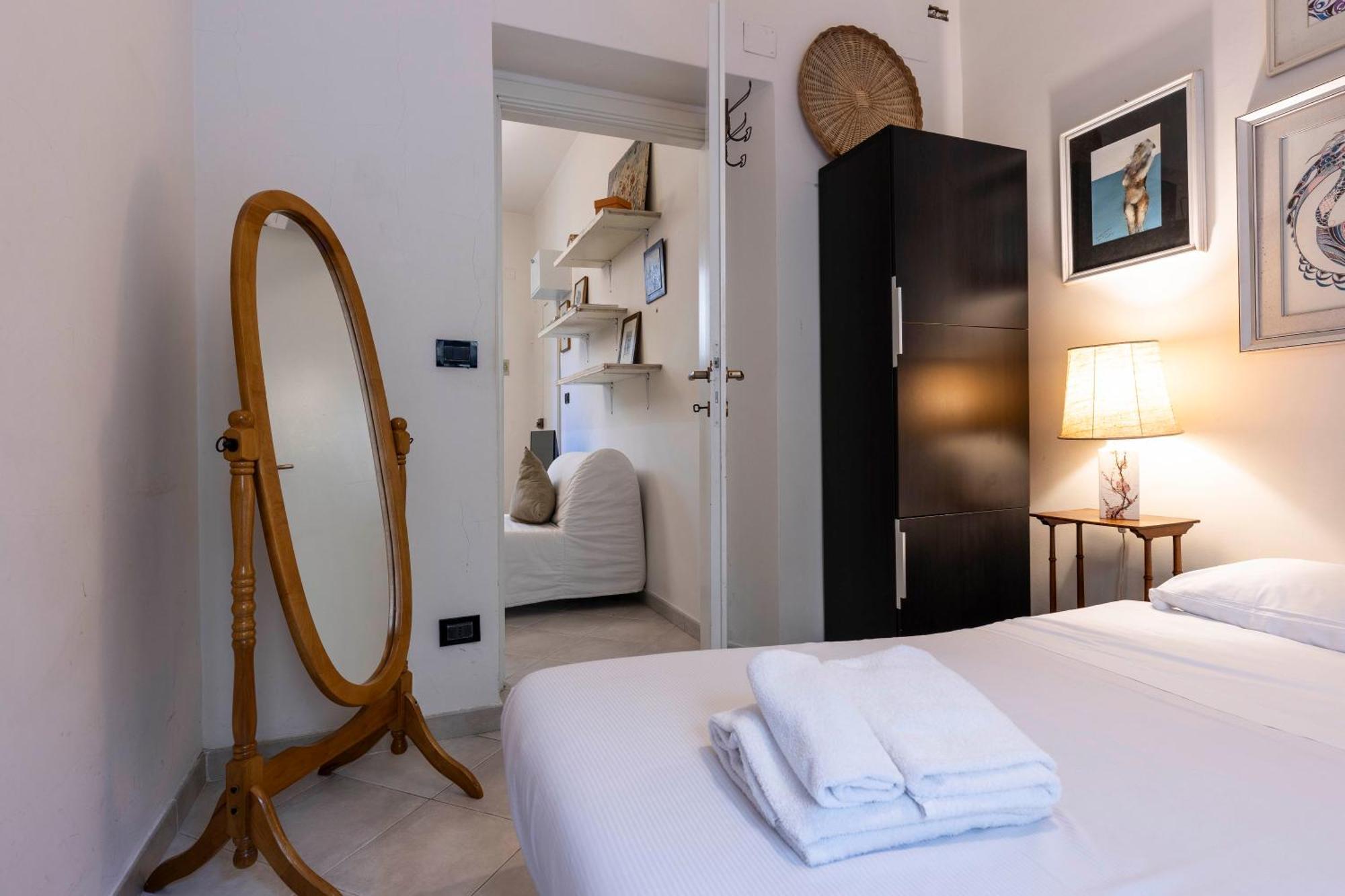 Sant'ambrogio Cozy House Apartamento *